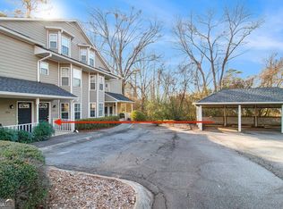 1508 Oakridge Ct, Decatur, GA 30033