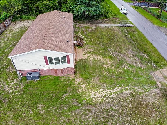 2nd image of 10679 SE 128th St