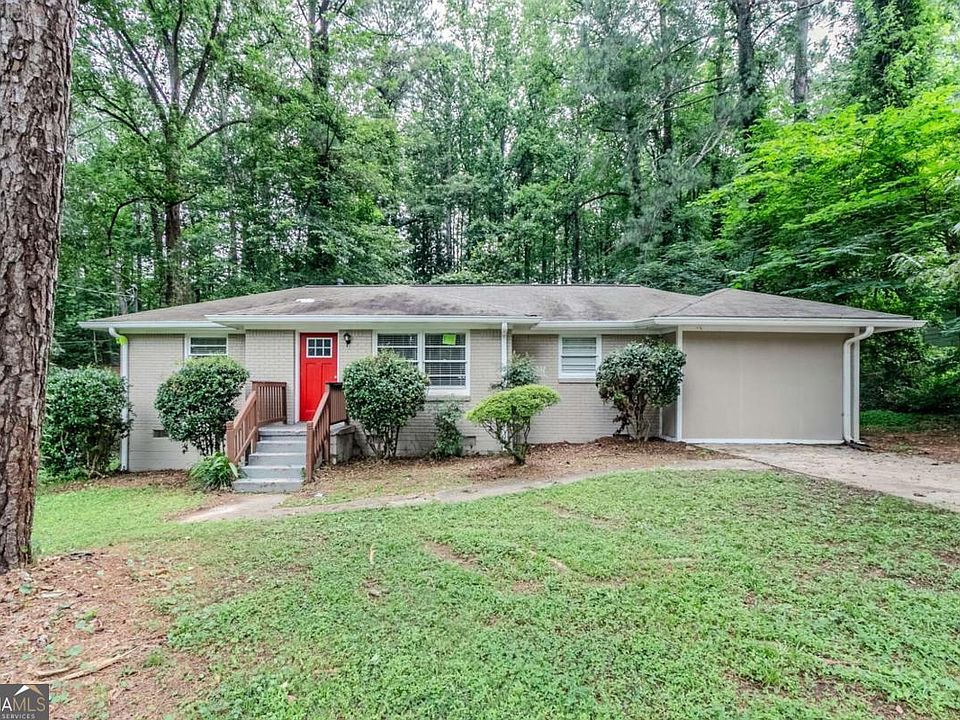 1st image of 1715 Lee St