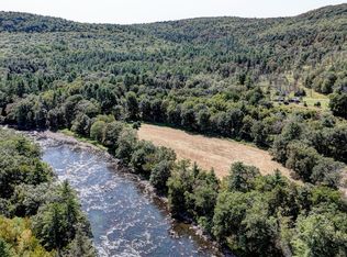 245 Lcpl Jacob Beisel Rd, Lackawaxen, PA 18435