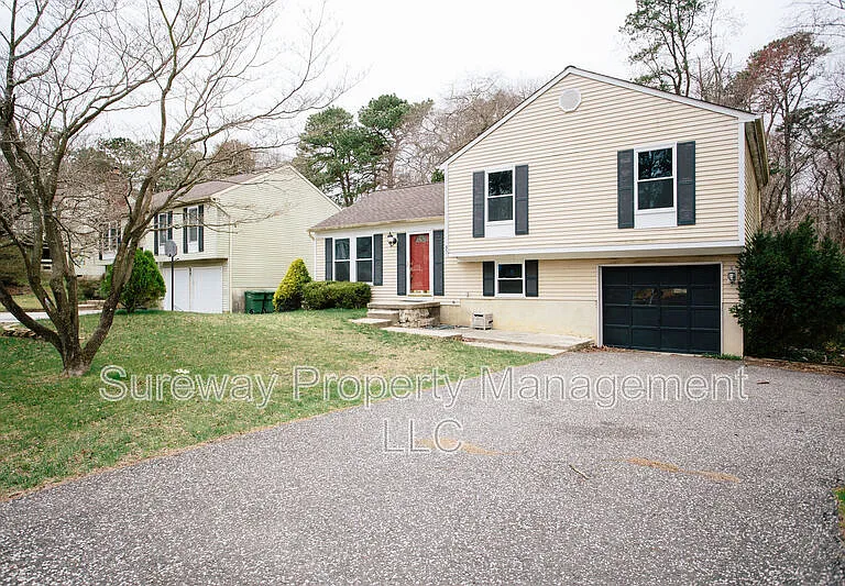 57 Lady Diana Cir — Photo 2