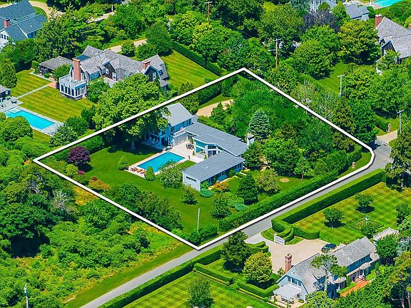 2nd image of 126 Meadowmere Ln