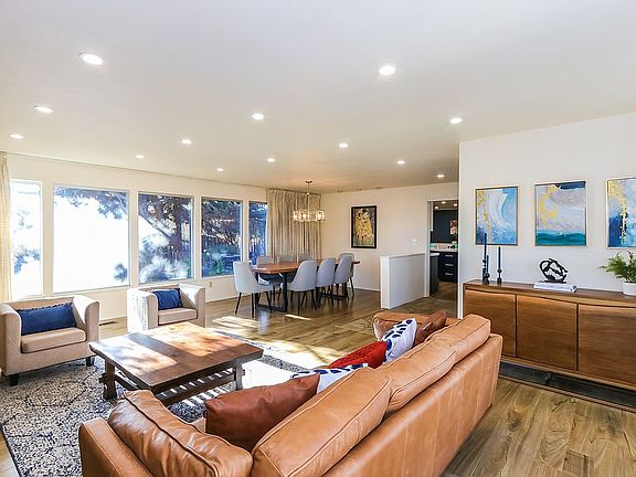 Space for formal dining 