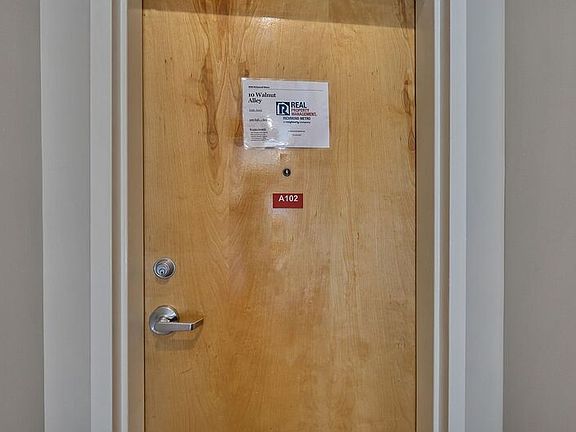 2nd image of 10 Walnut Aly #A102