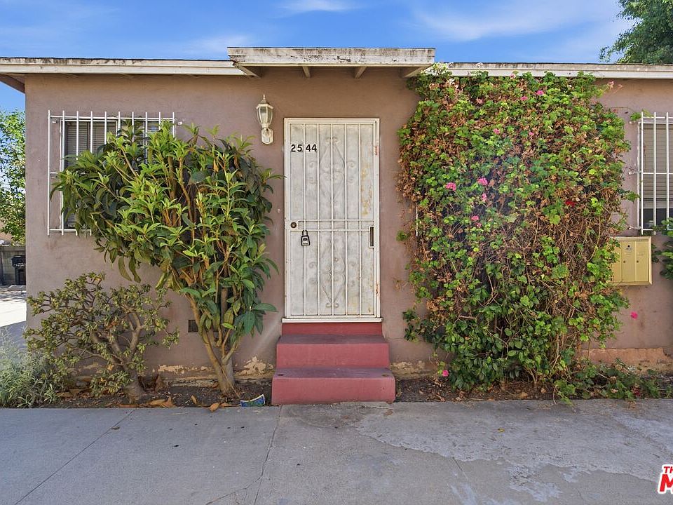 1st image of 2544 Thurman Ave
