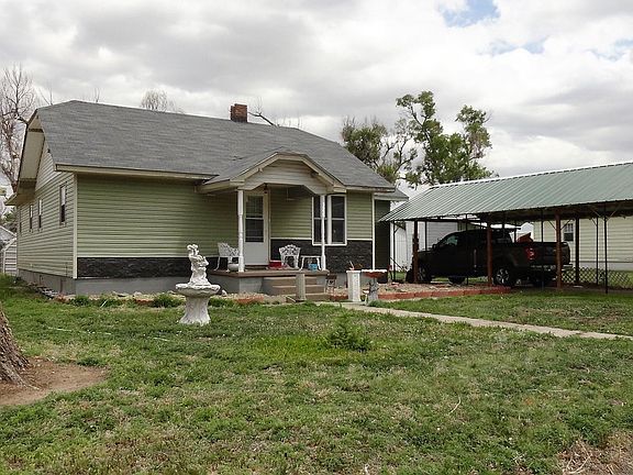 2nd image of 324 W 5th St