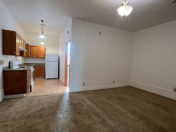 5th image of 605 1st Ave N APT 312