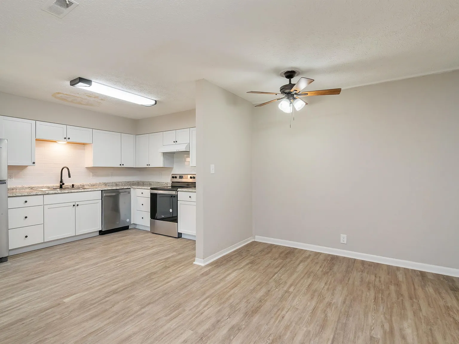 (ACHTC) 9106 Woodpark Ln (Units 1 - 4) - 3 — Photo 2