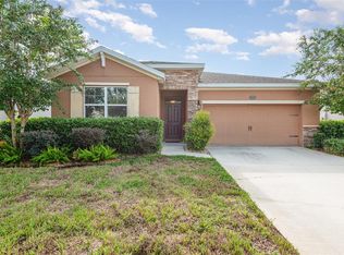 677 E Victoria Trails Blvd, Deland, FL 32724