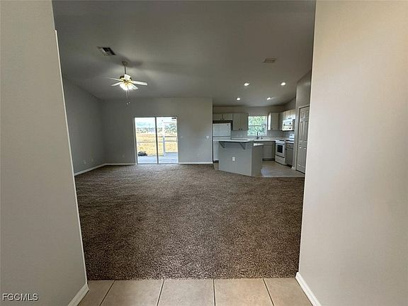 3rd image of 1309 NE 22nd Ave