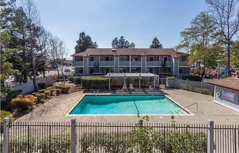 1st image of 29629 Mountain Oak Ct APT 51