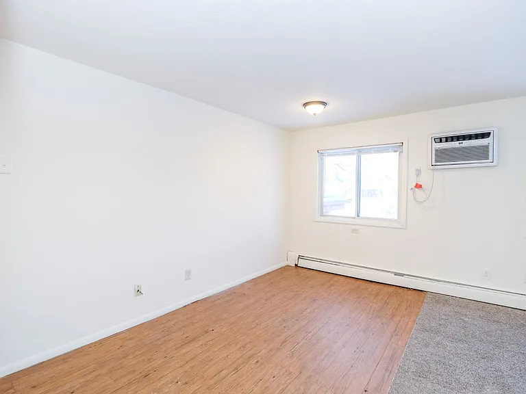 Corner 29 Apartments — Photo 18