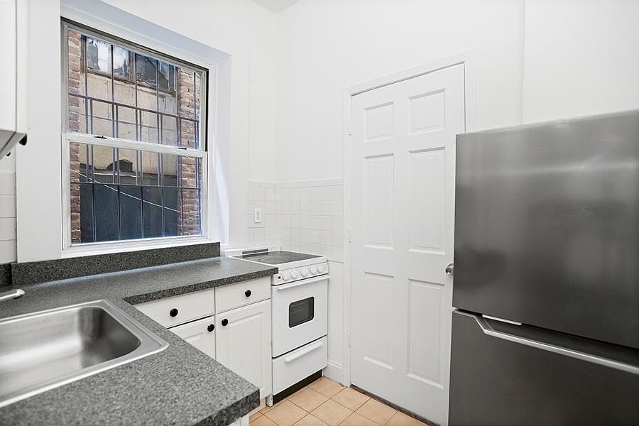 1st image of 66 W 10th St APT 3