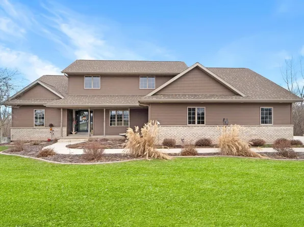 920 N Mill Rd, Chilton, WI 53014