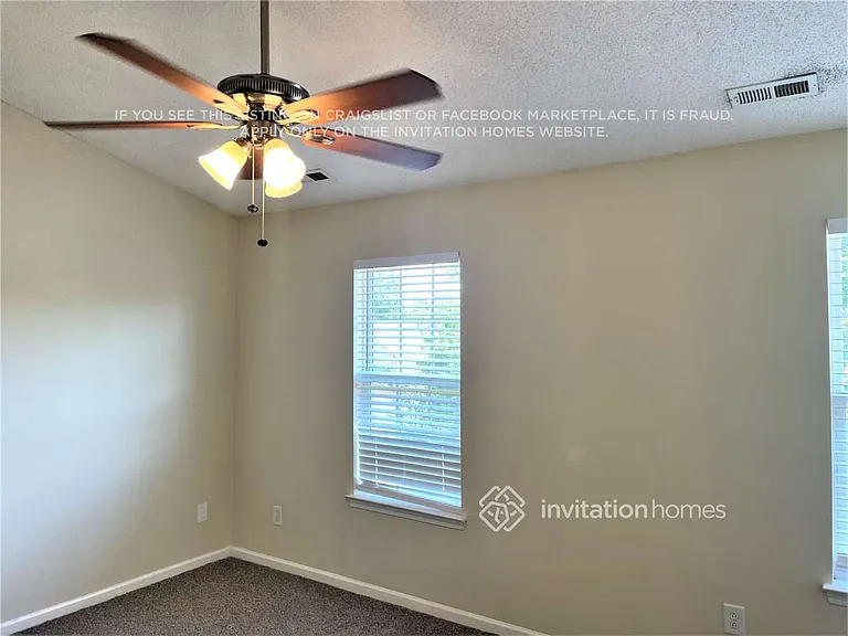 942 Ramsgate Dr SW — Photo 8