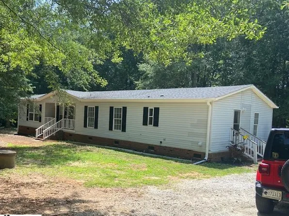 472 Knickerbocker Est, Fountain Inn, SC 29644