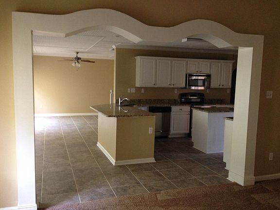 3rd image of 4809 Buttermilk Dr