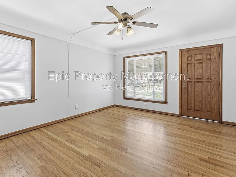 2119 Moran Ave — Photo 6