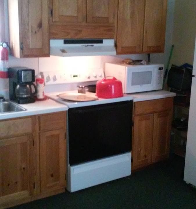 2nd image of 1335 Concord St Trlr 1