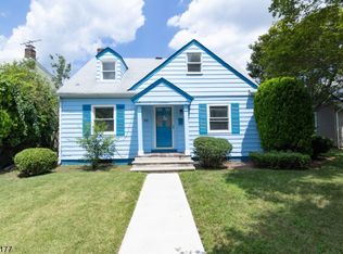 1815 Vauxhall Rd, Union, NJ 07083