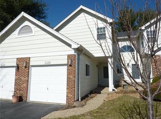 3108 Autumn Trace Dr, Maryland Heights, MO 63043