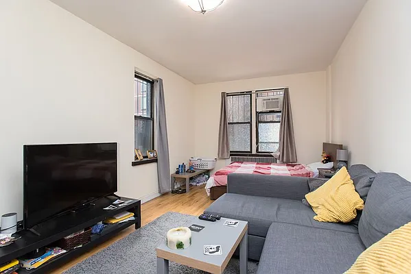 Rented by Emor Management Inc. | media 26