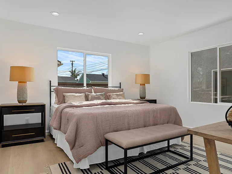 4745 Pixie Ave — Photo 13