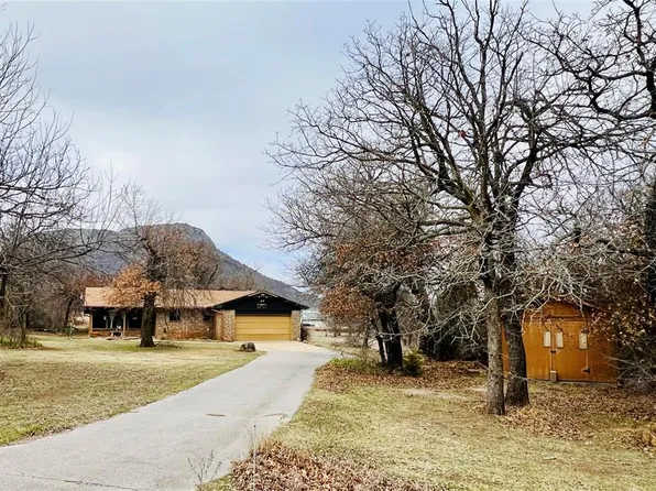 715 NW Chosin Rd, Lawton, OK 73507