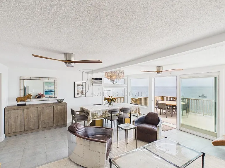 4 Cambridge Ct #1 — Photo 10