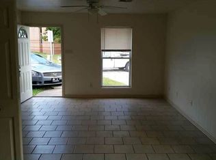 3223 Jupiter Dr, Chalmette, LA 70043