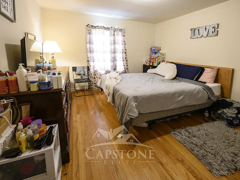 161 163 Sussex Avefloor #2 — Photo 1