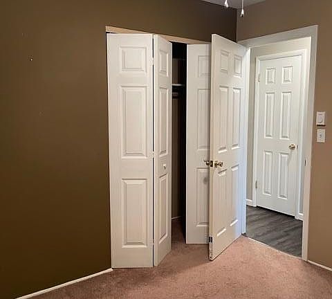 5th image of 2440 Sherwood Dr