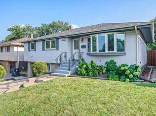 1692 Leone Ave, Saint Paul, MN 55106