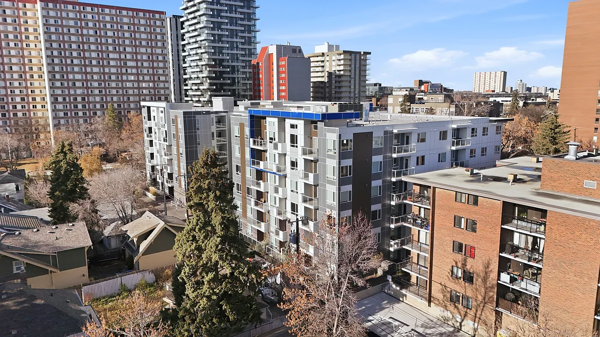 Building Photo - 11041 86th Ave NW