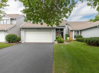 3 Ellington Cir #PVT, Rochester, NY 14612
