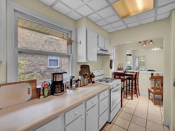 2nd image of 2303 Ridge Ave