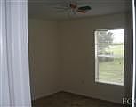 4th image of 205 NW 20th Ave