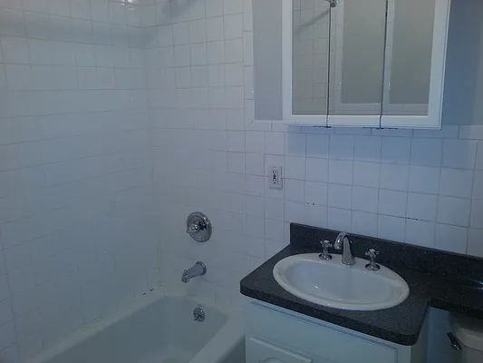 Rented by V W Realty Inc. | media 18