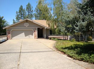 11304 Torrey Pines Dr, Auburn, CA 95602