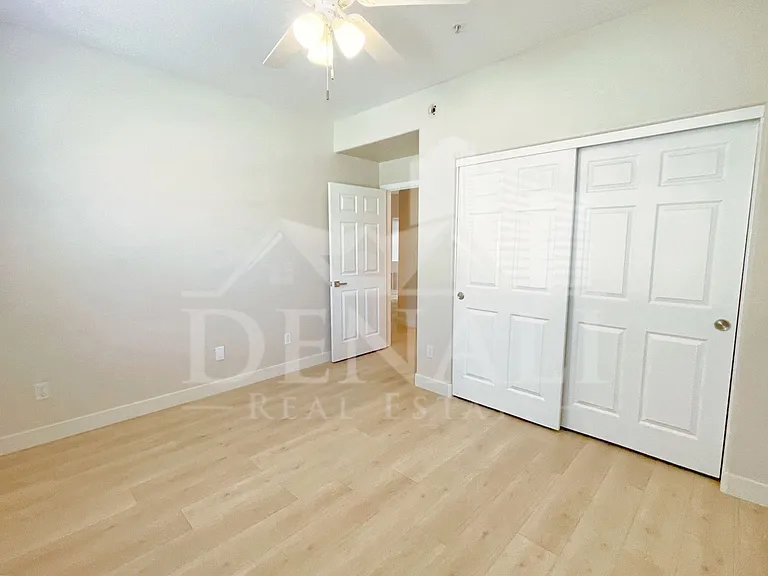 11500 E Cochise Dr #1007 — Photo 12