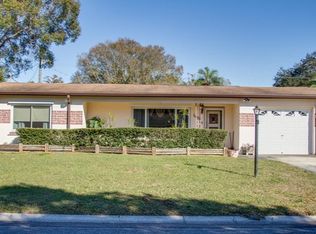1622 Valencia Dr W, Largo, FL 33778