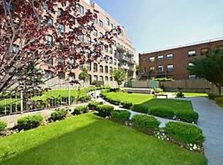 438 12th St APT 1E, Brooklyn, NY 11215