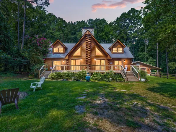 399 Westerman Pl, Smithfield, NC 27577