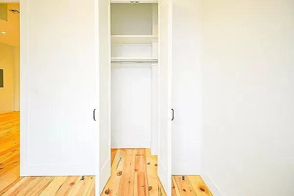 Rented by Nooklyn NYC LLC | media 78