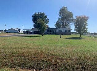 2829 Highway Dd, Seneca, MO 64865