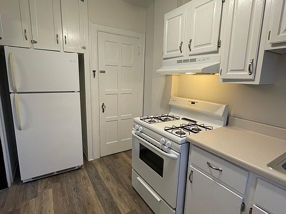 5th image of 3076 Neil Ave #3076