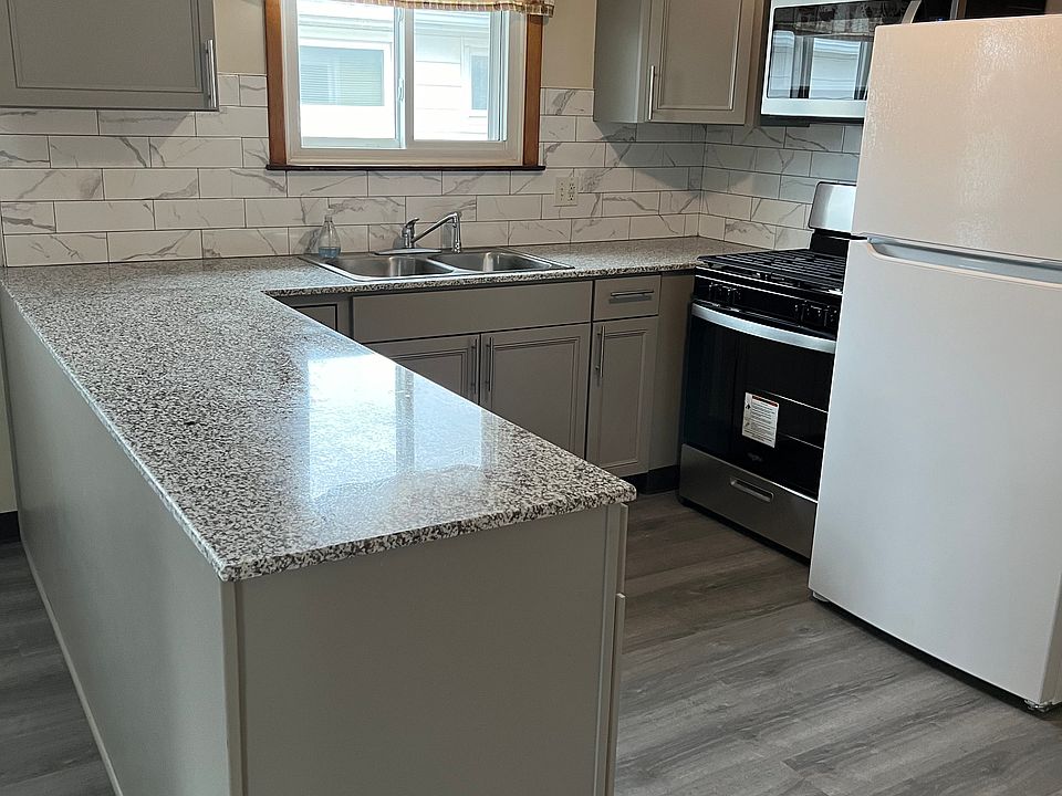 1st image of 405 Callodine Ave