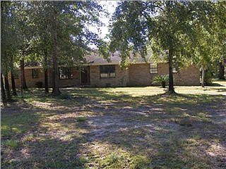 1st image of 8739 Tracy Way