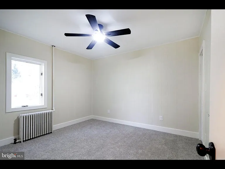 737 1/2 N Allegheny St — Photo 12