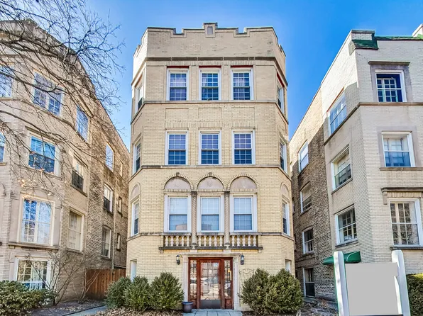 138 Custer Ave APT 2, Evanston, IL 60202